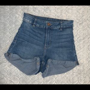 High-waist Stretchy Jean Shorts (H&M Divided)